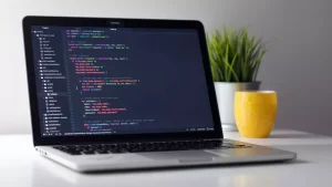 چه لپ تاپی برای برنامه نویسان مناسب است؟