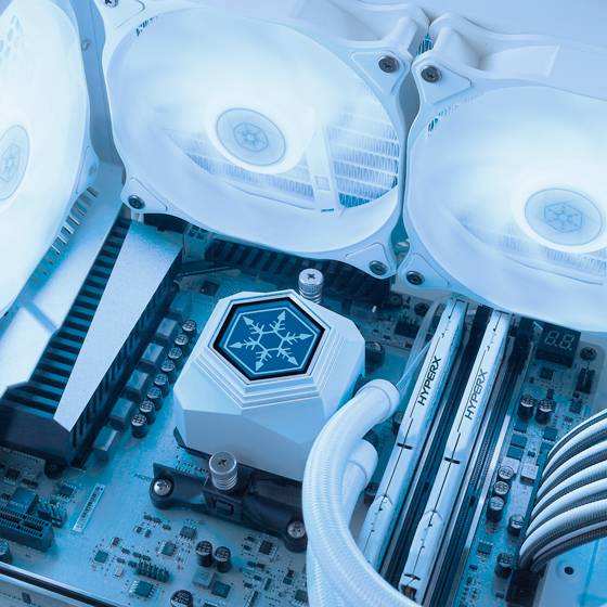 خنک کننده مایع سیلوراستون SilverStone PF240W-ARGB