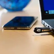 فلش مموری سن دیسک مدل iXpand Flash Drive Go ظرفیت 64 گیگابایت