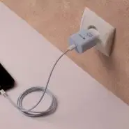 شارژر دیواری 20 وات پرووان مدل PWC540C به همراه کابل USB-C